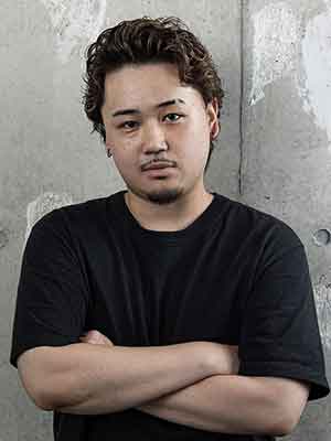 横浜の床屋(バーバー)CHILL CHAIR 横浜店 Top Stylist MGR